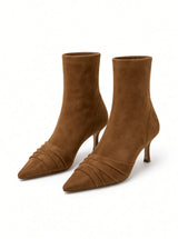 Wren Französische Wildleder-Stiefeletten mit spitzer Kappe