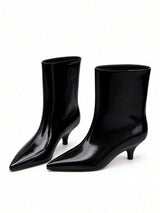 Vera Stiefeletten mit spitzer Kappe